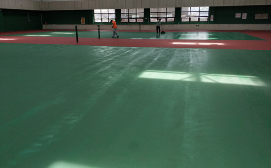 室内塑胶网球场面层施工图片